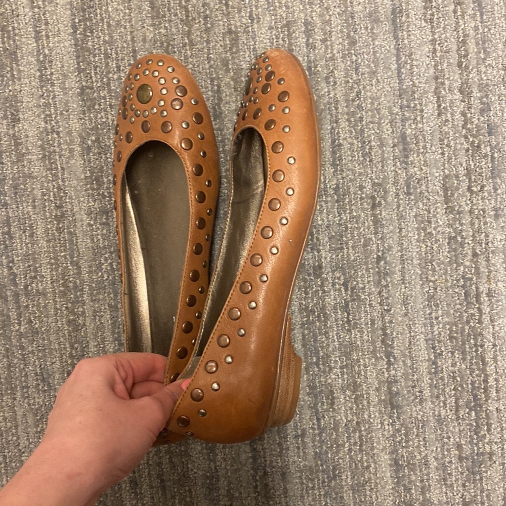 $9 - Nine West designer brown studded flats. Super cute and useful!